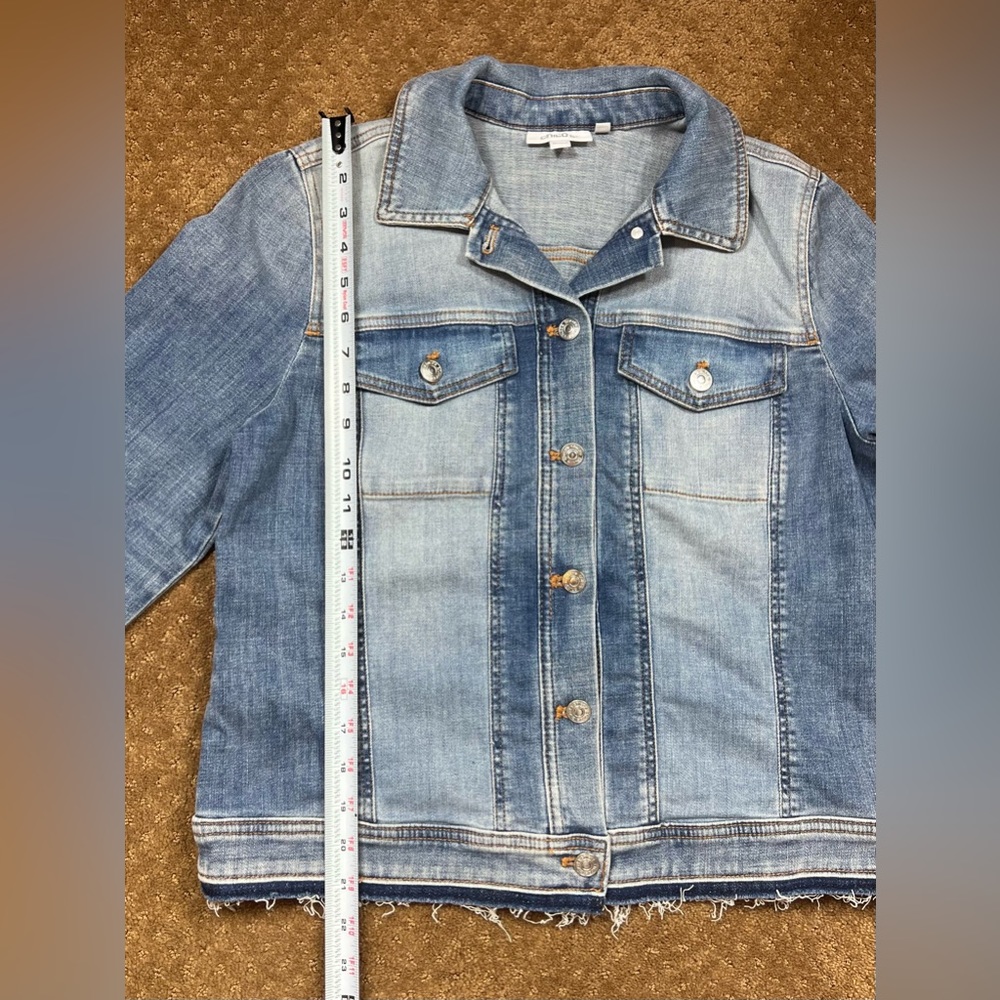 Chico’s women jean jacket - Picture 2 of 13